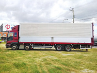 いすゞギガアルミウイング大型（10t）[写真05]