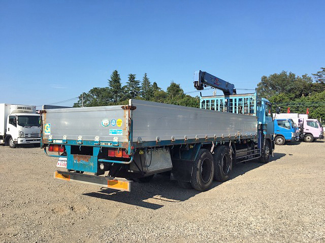 UDトラックスビッグサムクレーン3段大型（10t）[写真02]