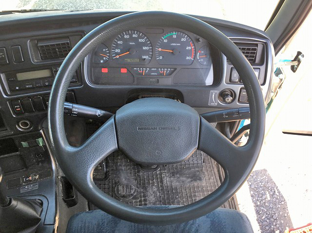 UDトラックスビッグサムクレーン3段大型（10t）[写真31]