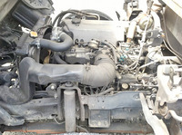 いすゞエルフ高所作業車小型（2t・3t）[写真23]