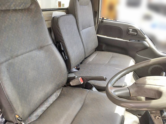 いすゞエルフ高所作業車小型（2t・3t）[写真25]