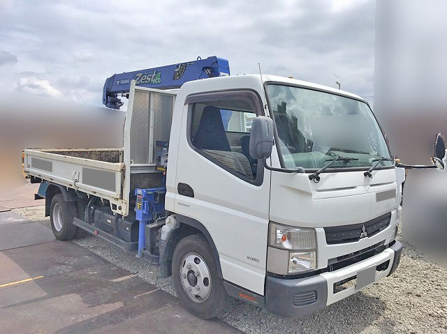 三菱ふそうキャンタークレーン4段小型（2t・3t）[写真04]