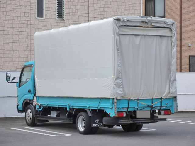 トヨタトヨエース幌ウイング小型（2t・3t）[写真02]