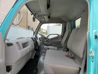 トヨタトヨエース幌ウイング小型（2t・3t）[写真24]