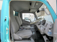 トヨタトヨエース幌ウイング小型（2t・3t）[写真30]