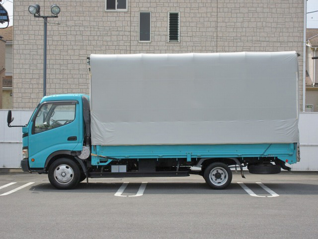 トヨタトヨエース幌ウイング小型（2t・3t）[写真05]