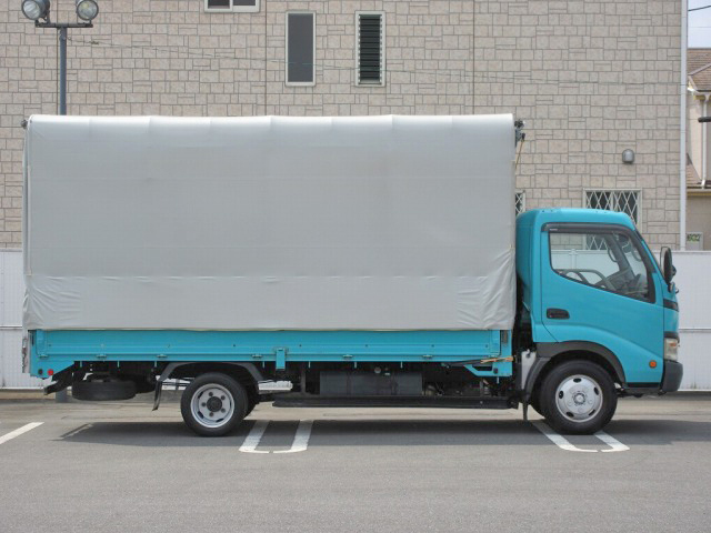 トヨタトヨエース幌ウイング小型（2t・3t）[写真06]
