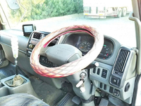 三菱ふそうファイターアルミウイング中型（4t）[写真34]