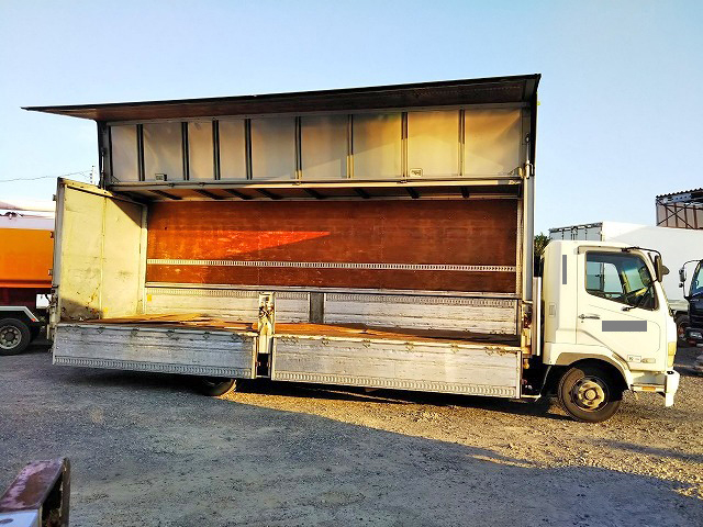 三菱ふそうファイターアルミウイング中型（4t）[写真08]