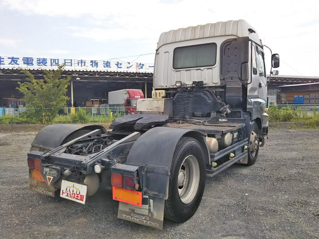 いすゞギガトレーラーヘッド（トラクターヘッド）大型（10t）[写真04]