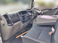 日産アトラスアルミバン小型（2t・3t）[写真21]