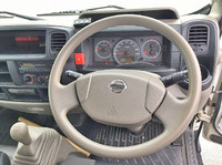 日産アトラスアルミバン小型（2t・3t）[写真24]