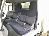 三菱ふそうキャンターアルミバン小型（2t・3t）[写真32]