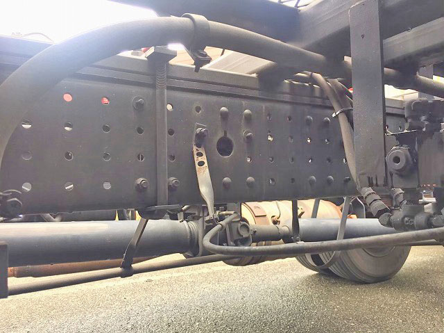 三菱ふそうキャンターキャリアカー小型（2t・3t）[写真10]