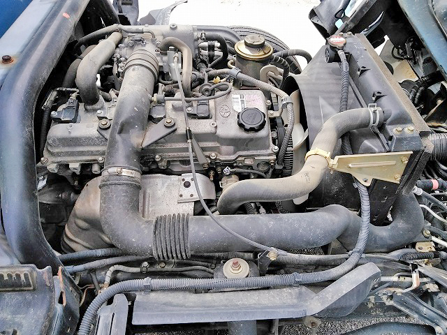 日野デュトロ三転ダンプ小型（2t・3t）[写真17]