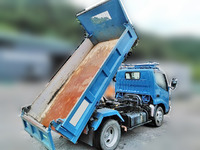 日野デュトロ三転ダンプ小型（2t・3t）[写真03]