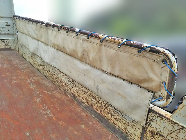 いすゞエルフダンプ小型（2t・3t）[写真12]