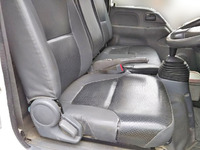 いすゞエルフダンプ小型（2t・3t）[写真29]