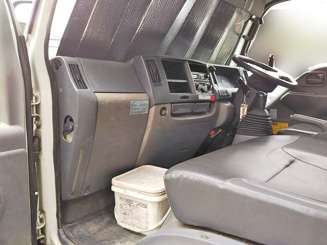 いすゞエルフダンプ小型（2t・3t）[写真31]