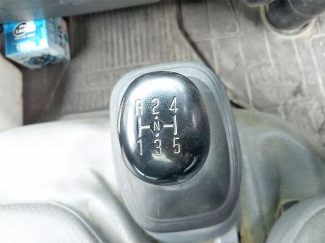 いすゞエルフダンプ小型（2t・3t）[写真36]