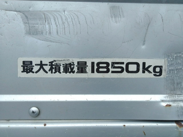 いすゞエルフダブルキャブ（Wキャブ）小型（2t・3t）[写真13]