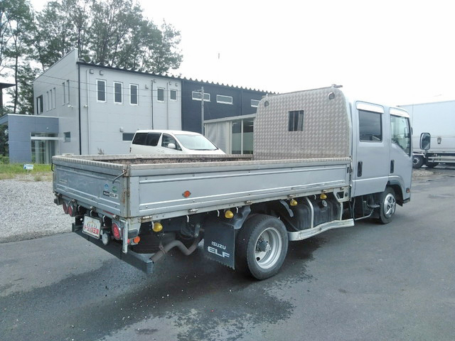 いすゞエルフダブルキャブ（Wキャブ）小型（2t・3t）[写真02]