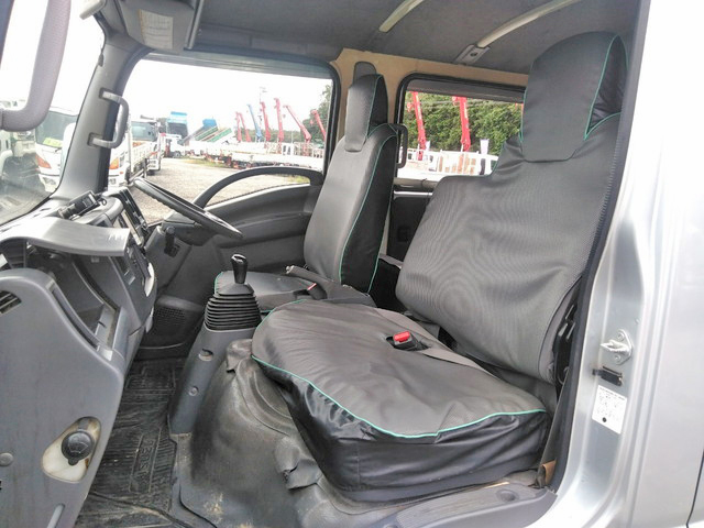 いすゞエルフダブルキャブ（Wキャブ）小型（2t・3t）[写真26]