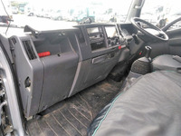 いすゞエルフダブルキャブ（Wキャブ）小型（2t・3t）[写真27]