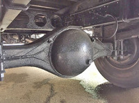 UDトラックスコンドル平ボディ中型（4t）[写真16]