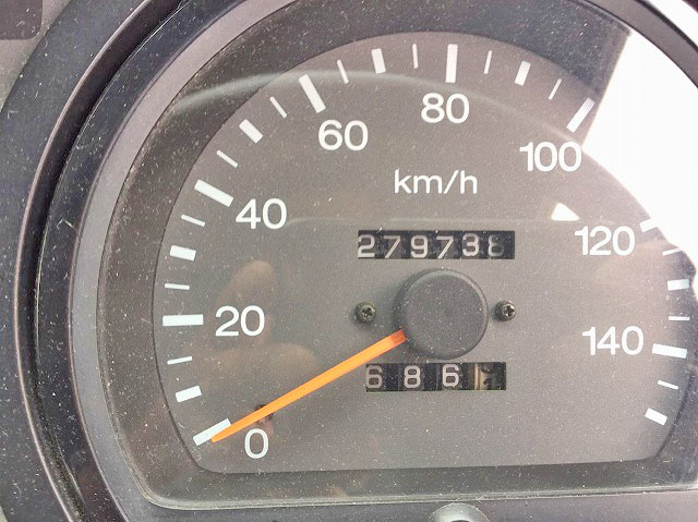 UDトラックスコンドル平ボディ中型（4t）[写真26]