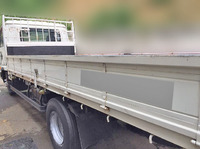 UDトラックスコンドル平ボディ中型（4t）[写真03]