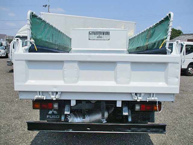 三菱ふそうキャンターダンプ小型（2t・3t）[写真11]