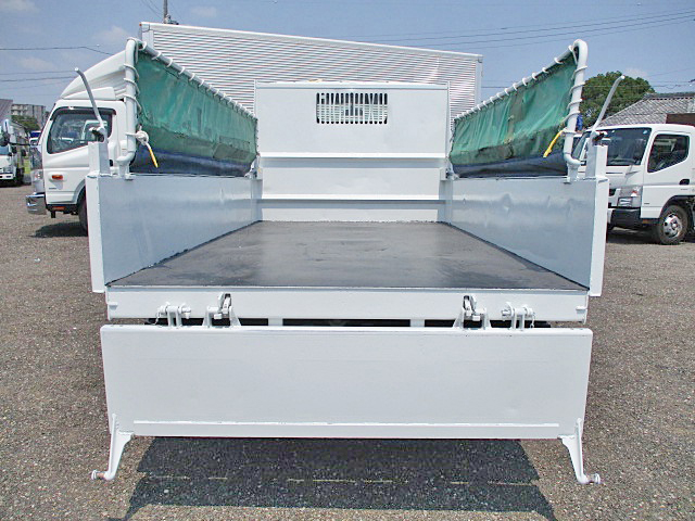 三菱ふそうキャンターダンプ小型（2t・3t）[写真12]