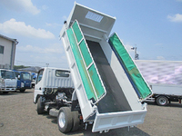 三菱ふそうキャンターダンプ小型（2t・3t）[写真06]