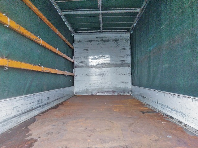 日野レンジャー幌車中型（4t）[写真05]