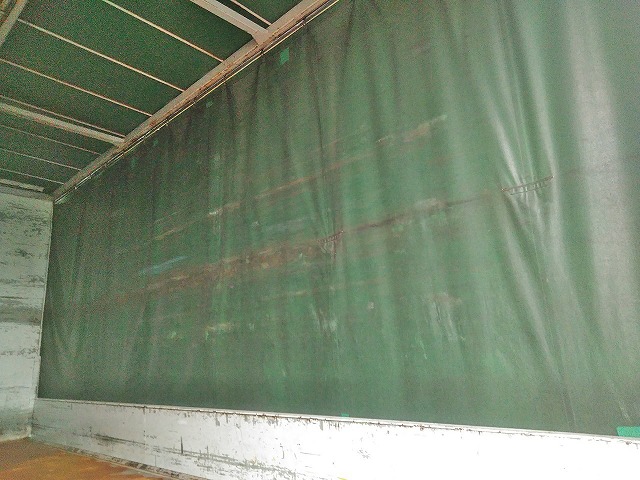 日野レンジャー幌車中型（4t）[写真07]