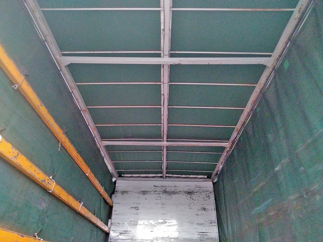 日野レンジャー幌車中型（4t）[写真08]