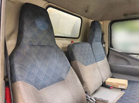 三菱ふそうキャンターアルミバン小型（2t・3t）[写真27]