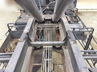 UDトラックスビッグサムアームロール大型（10t）[写真16]