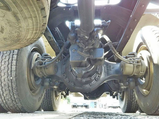 日野プロフィアコンテナ専用車大型（10t）[写真21]