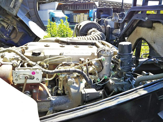 日野プロフィアコンテナ専用車大型（10t）[写真23]