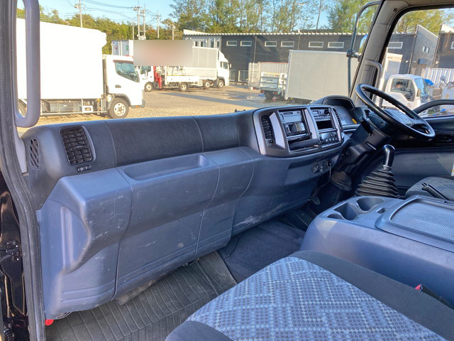 日野レンジャーセルフクレーン3段増トン（6t・8t）[写真33]