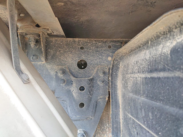 トヨタトヨエース平ボディ小型（2t・3t）[写真13]