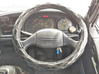 いすゞフォワードクレーン3段増トン（6t・8t）[写真37]