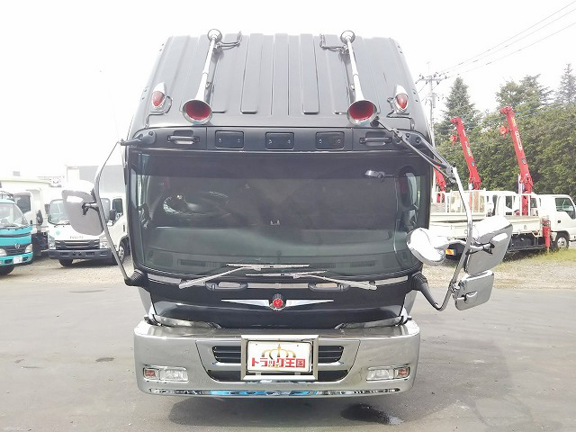 いすゞフォワードクレーン3段増トン（6t・8t）[写真08]