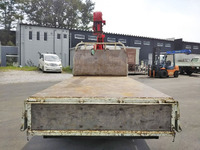 いすゞエルフユニック3段小型（2t・3t）[写真11]