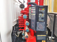 いすゞエルフユニック3段小型（2t・3t）[写真13]