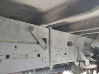 いすゞエルフユニック3段小型（2t・3t）[写真20]