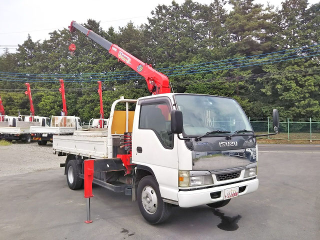 いすゞエルフユニック3段小型（2t・3t）[写真03]