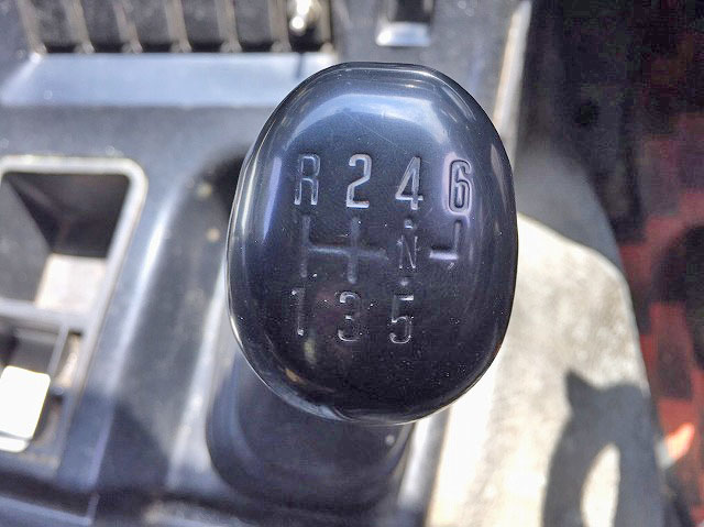 いすゞギガアームロール大型（10t）[写真21]